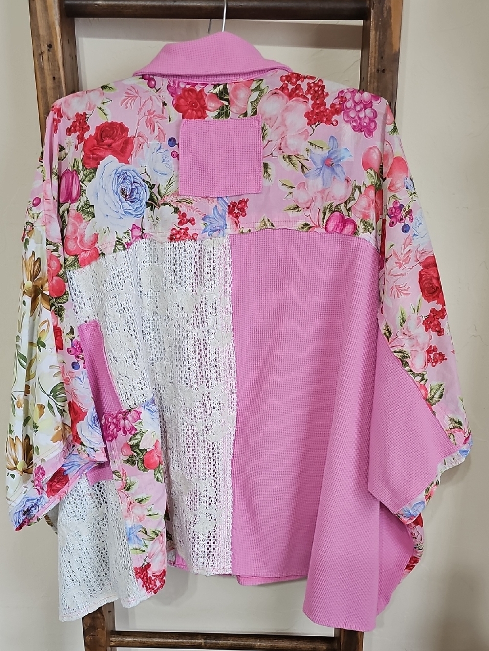 POL Pink Floral Patchwork Lace Button-Up Shirt - Picture 9 of 16